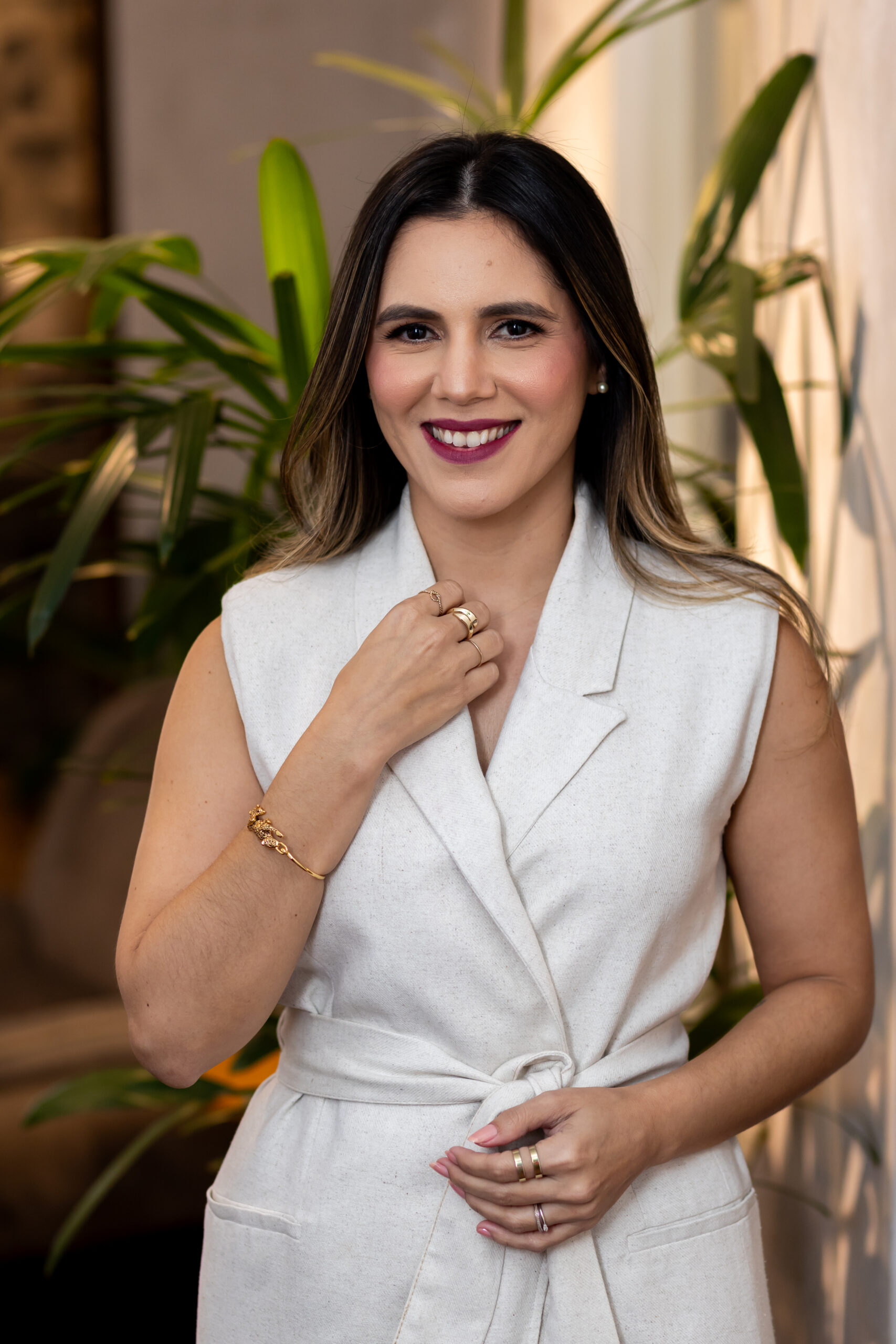 GABRIELLE MAUÉS